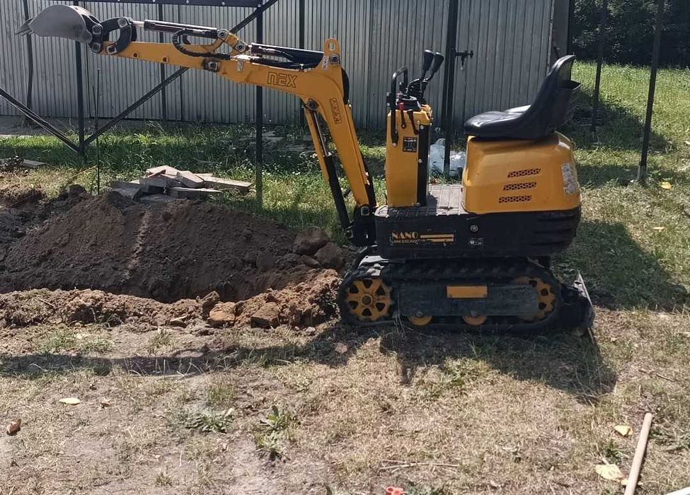 Wynajem mini koparki Nex Nano – samoobsługa, darmowa dostawa do 20 km