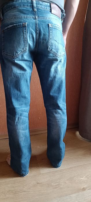 Продам мужские джинсы"DSQUARED" Оригинал