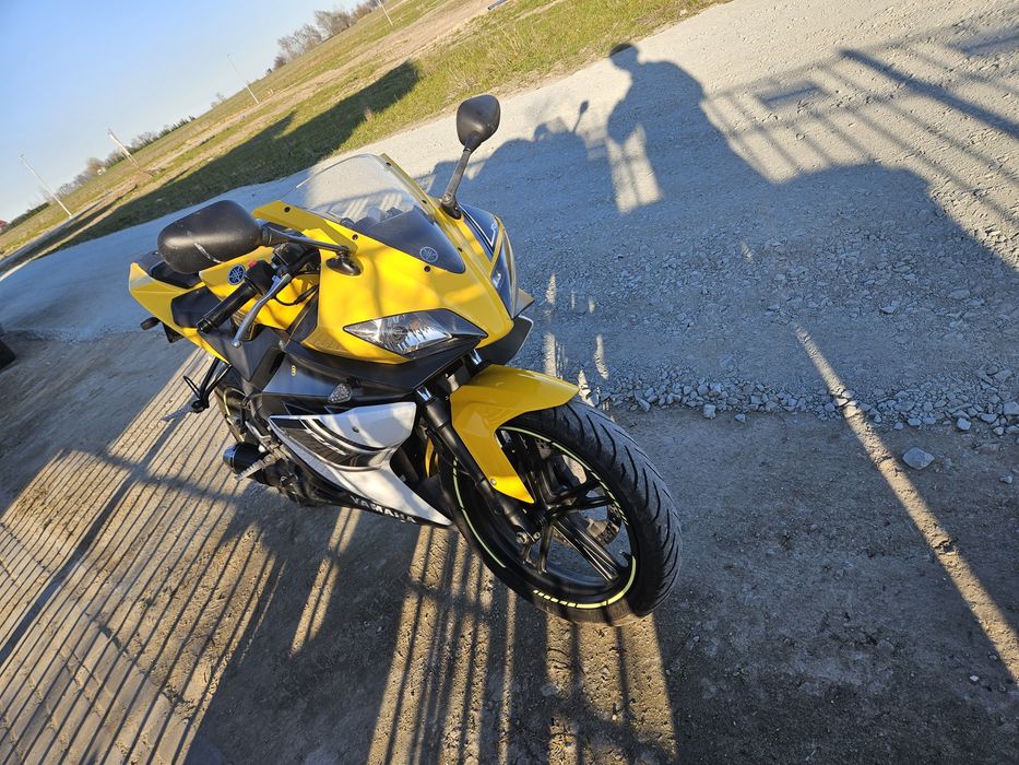 Sprzedan Motor yamaha YZF 125R