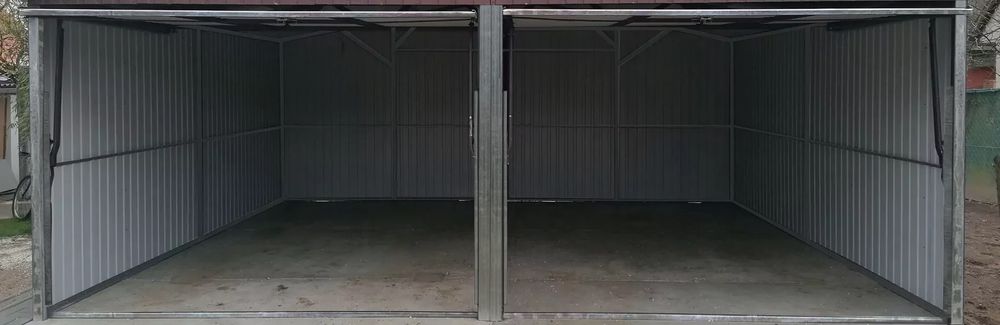 Blaszak dwustanowiskowy 6x5 m - Dach dwuspadowy, Brama uchylna, Drewno