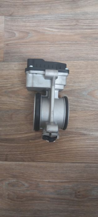 Дросільна заслонка меган 2