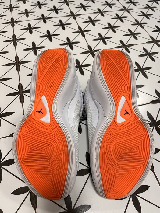 Баскетбольні кросівки