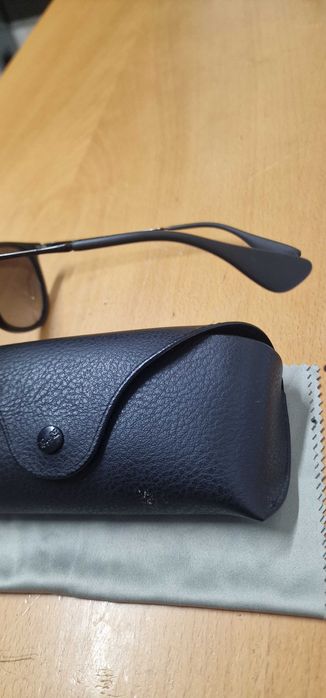 Ray-Ban Erika como novos