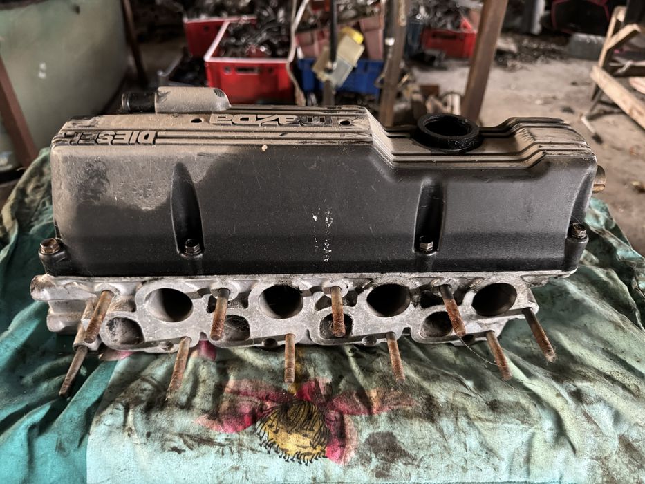 Разборка мазда головка блока 1.7 дизель распредвал  ГБЦ 1.7 D