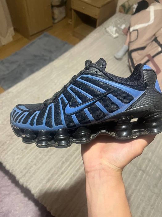 Кросівки Nike Shox