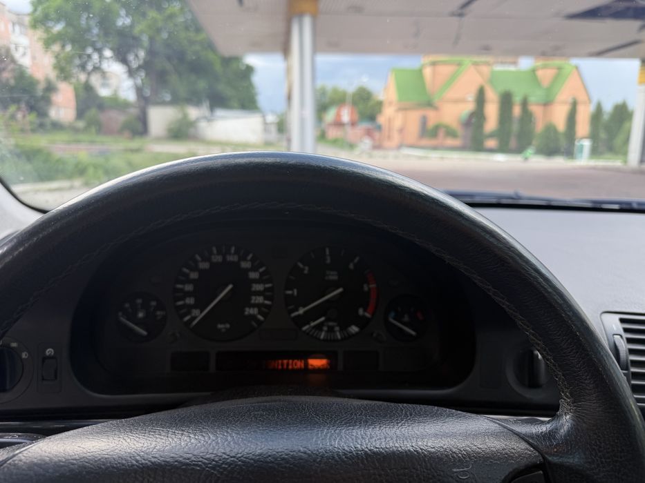 Бмв 5 е39 універсал 2.2 газ/без