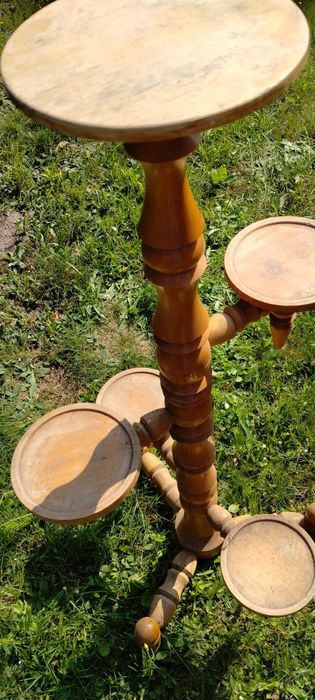 Kwietnik Stojak drewniany na kwiatki - Ładny - 1 m wysokości