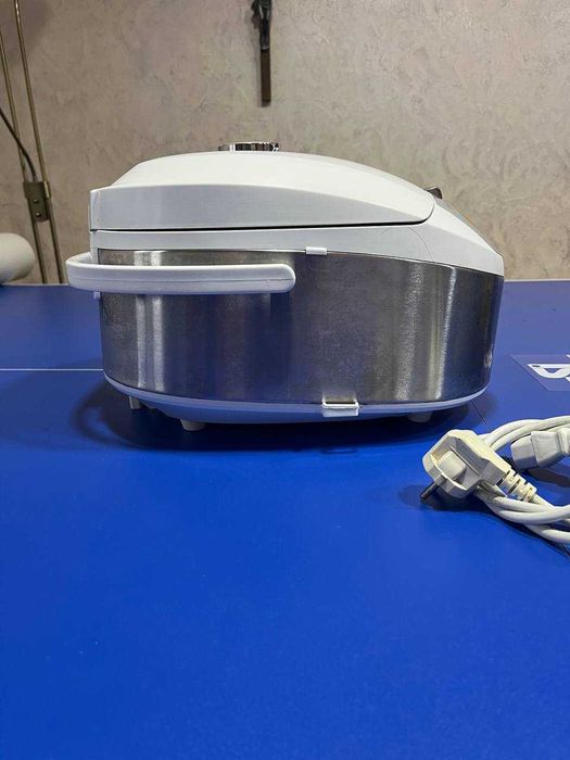 Мультиварка PHILIPS Viva Collection HD3136/03