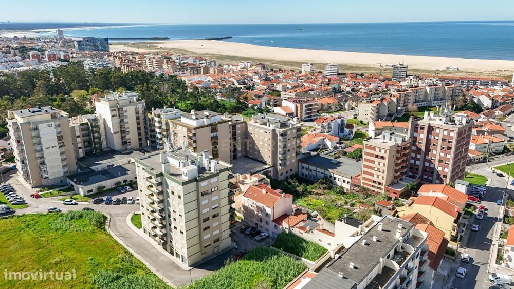 Apartamento T3 + 2 - Figueira da Foz