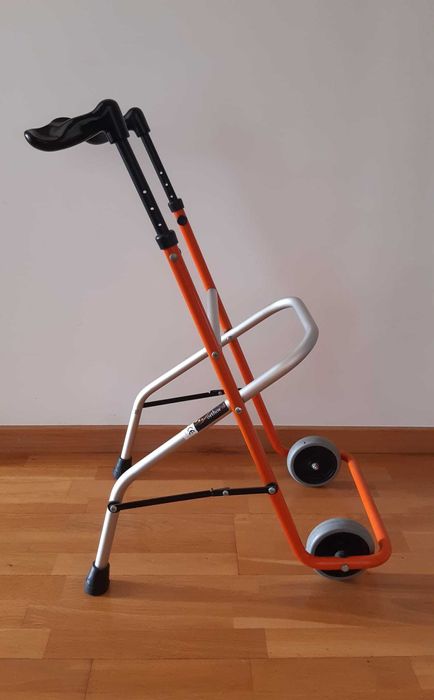 Andarilho com rodas Orthos XXI