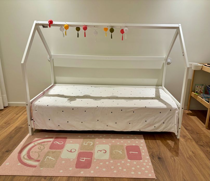 Cama criança com colchão