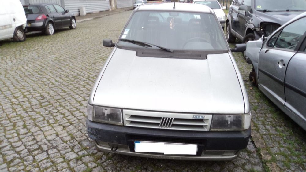 Fiat Uno 1.1 5P 1991 - Para Peças
