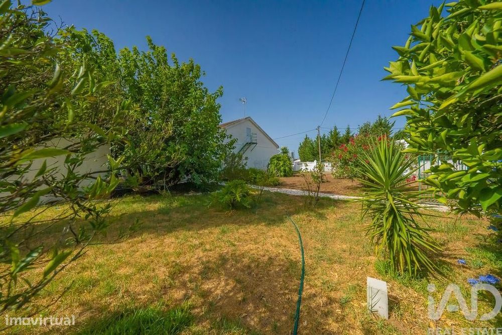 Moradia isolada T2 em Pinhal Novo de 134,74 m2