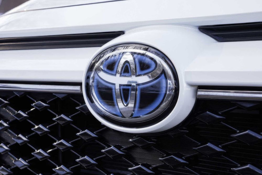 Toyota RAV4 Prime XSE      2022