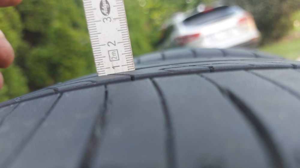 215 55 18 goodyear  EfficientGrip