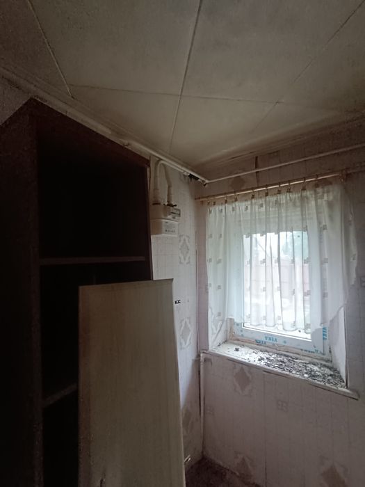 Продаж частини будинку в центрі Довжку