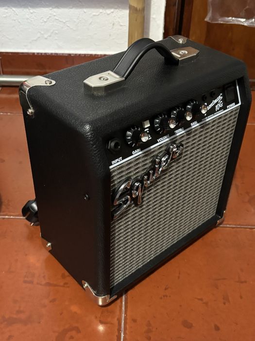 Squier/Fender Frontman 10G