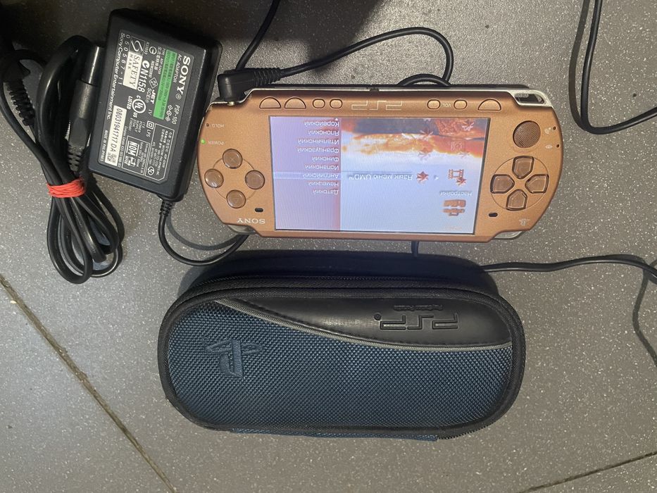 Приставка Sony PSP 2000 slim !