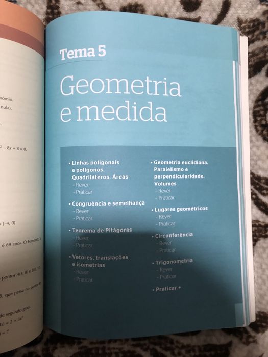 Livro de exames de portugues e matematica