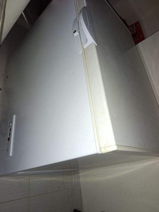 Vendo arca a trabalhar como nova