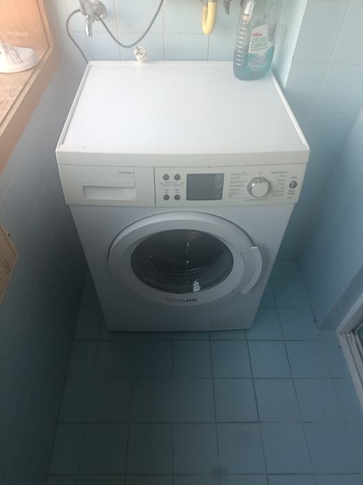 Máquina de lavar roupa