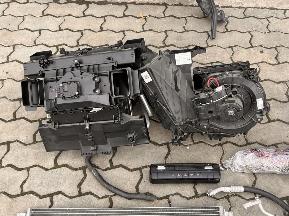 Кондиціонер комплект Mercedes Sprinter W907 W910 OM651 OM654