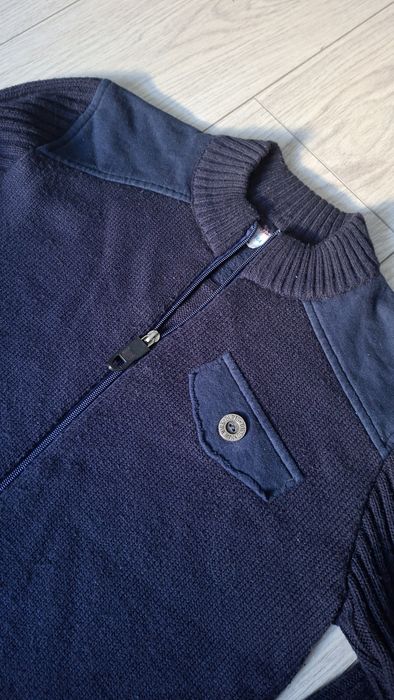 Sweter rozpinany 164