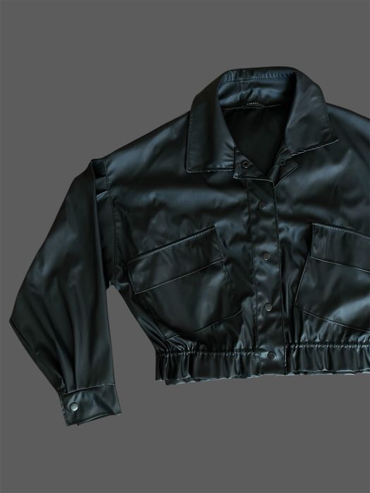 Шкіряна сорочка з еко-шкіри (укорочена)