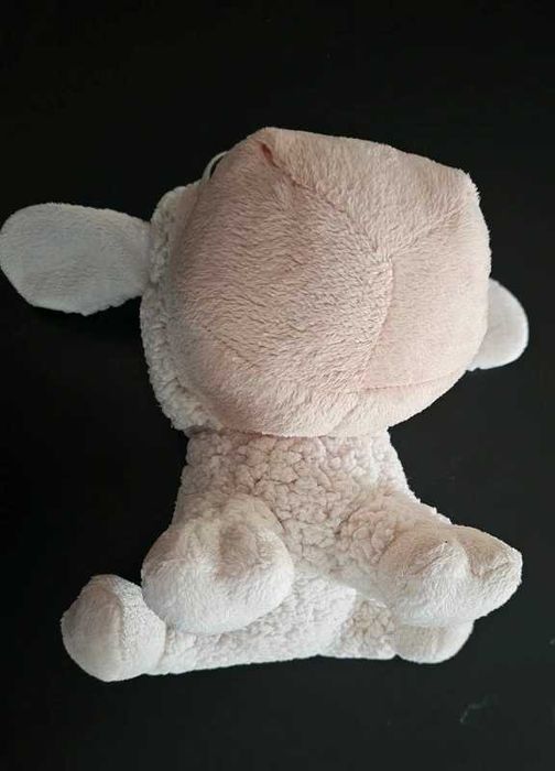Brinquedo boneco Peluche ovelha