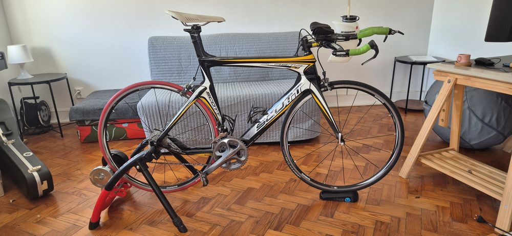 Bicicleta triatlo / TT contrarelogio