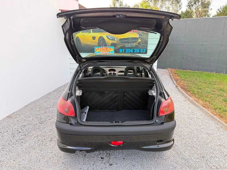 Peugeot 206 1.4i 16v 90Cv ACP 100anos 180.000Km 03/2004