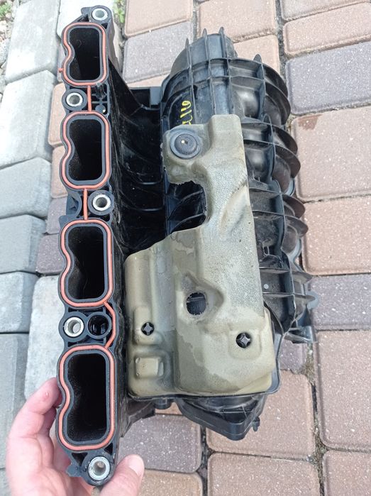 Бу запчастини на рав 4 гібрид 2020  дросельна заслонка