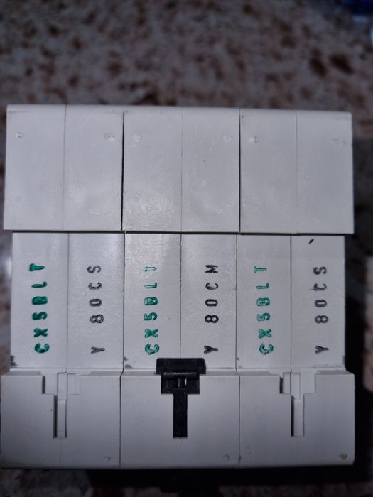 автомат Eaton 80A 3 фази