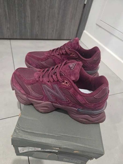 New Balance 9060 Burgundy R.40.5