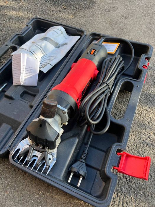 Машинка для стрижки овець. Електрична машинка