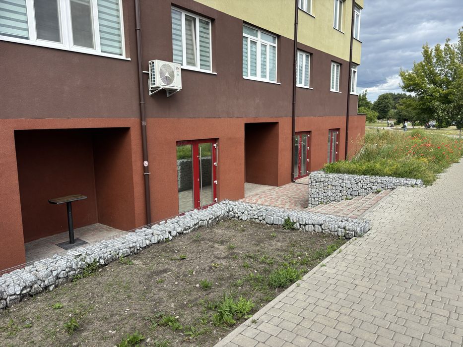 Продам помещение под комерцию