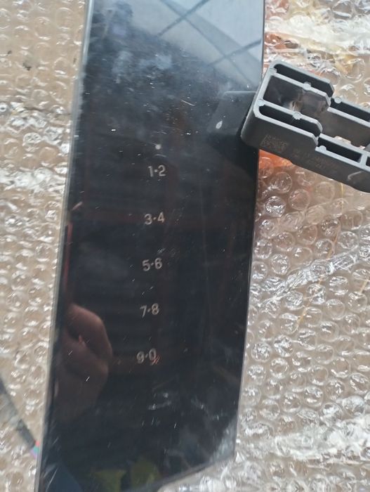 Стекло передане ліве форд ескейп 17 року