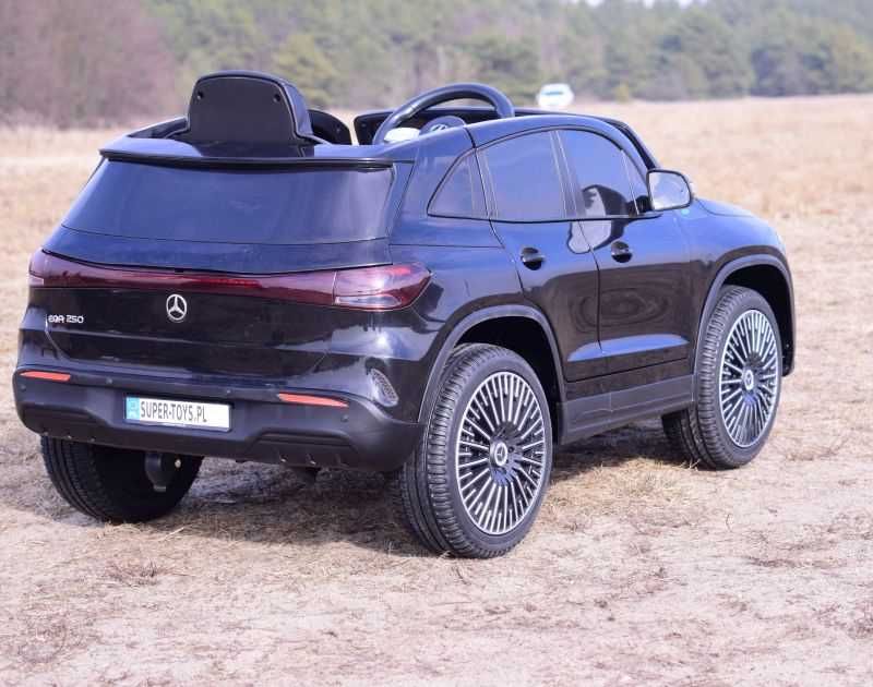 Auto samochód na akumulator MERCEDES EQA 250 autko SUV JEEP zabawki