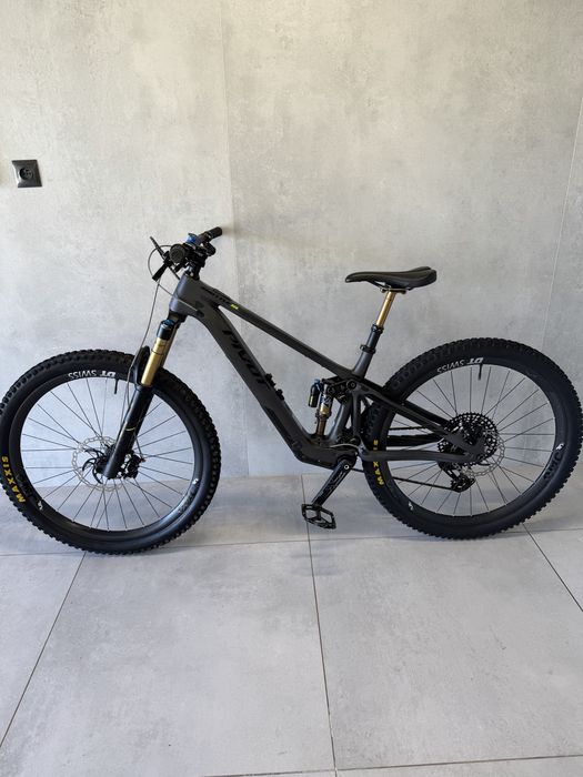 Pivot Shuttle SL PRO