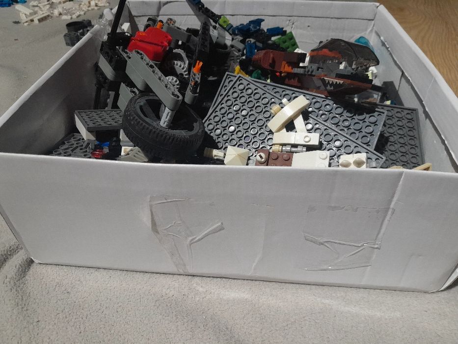 Mix klocków kompatybilnych z lego