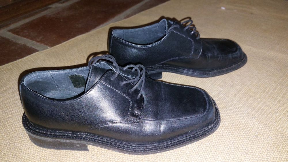 Sapatos clássicos T38