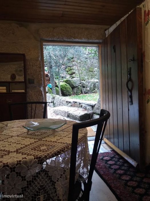 Casa com 1 quartos - localizado em Felgueiras Porto