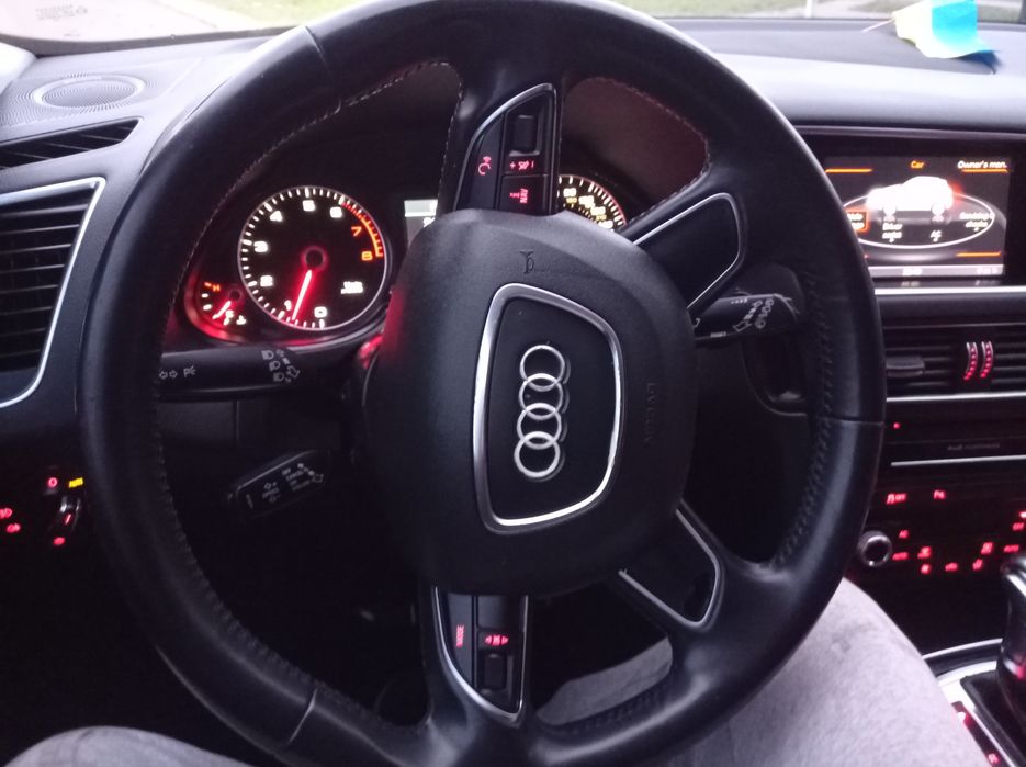 Audi q5 2 л бензин в Україні