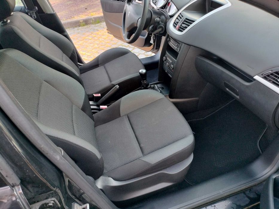 Peugeot 207 1,4 VTI