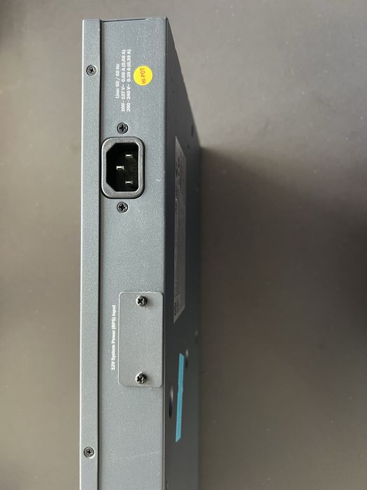 Switch 16 portas - HP J9627A - HP 2620 48 - Port PoE+ Switch