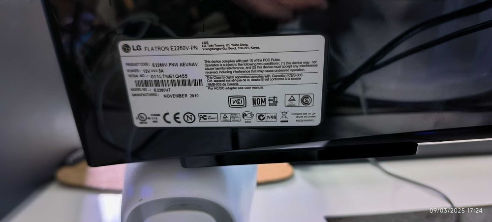 PC Desktop I3 ACER com Monitor LG de 22"