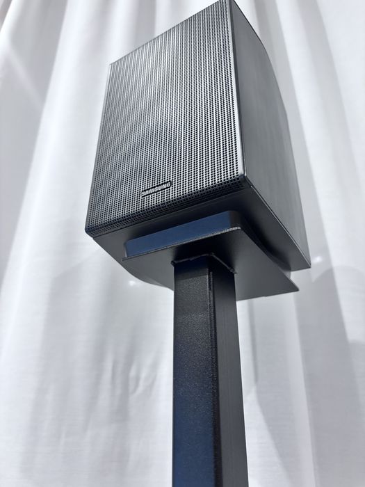 Stojaki na głośniki