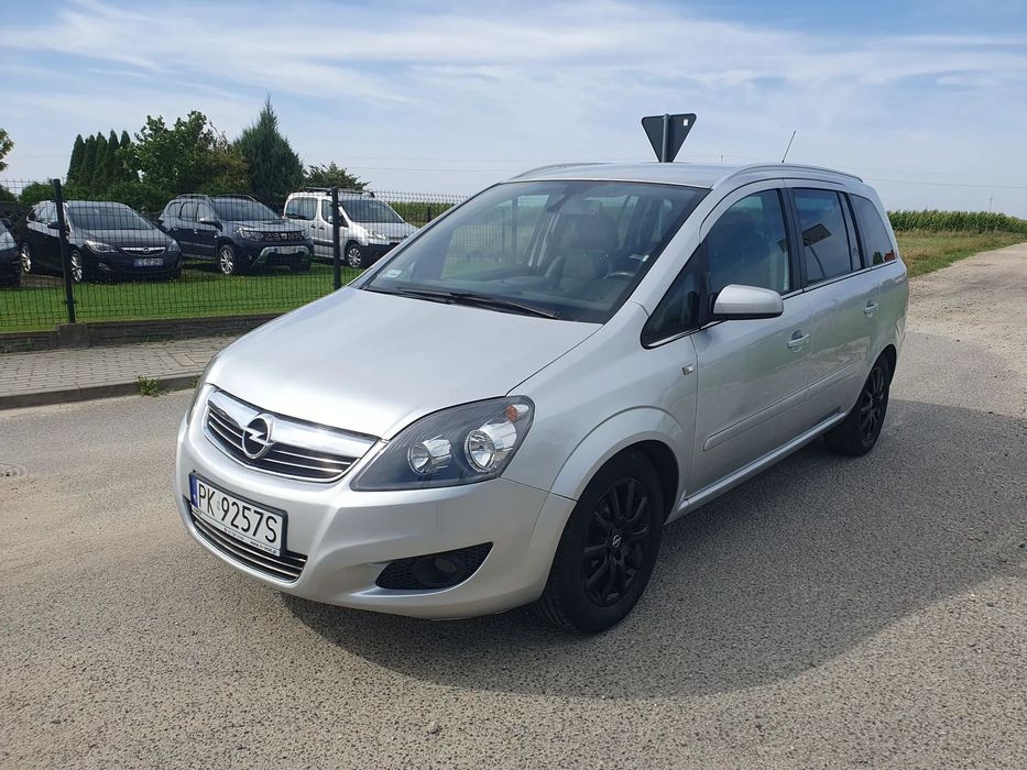 Opel Zafira Zafira B*1.8 GAZ*146tys
