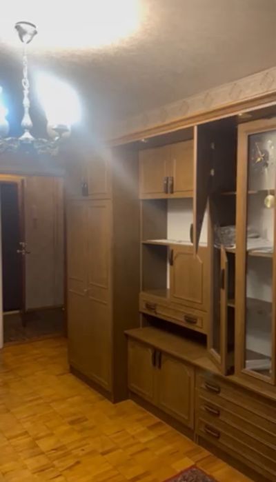 Здається 1-а квартира.м.Лісова.