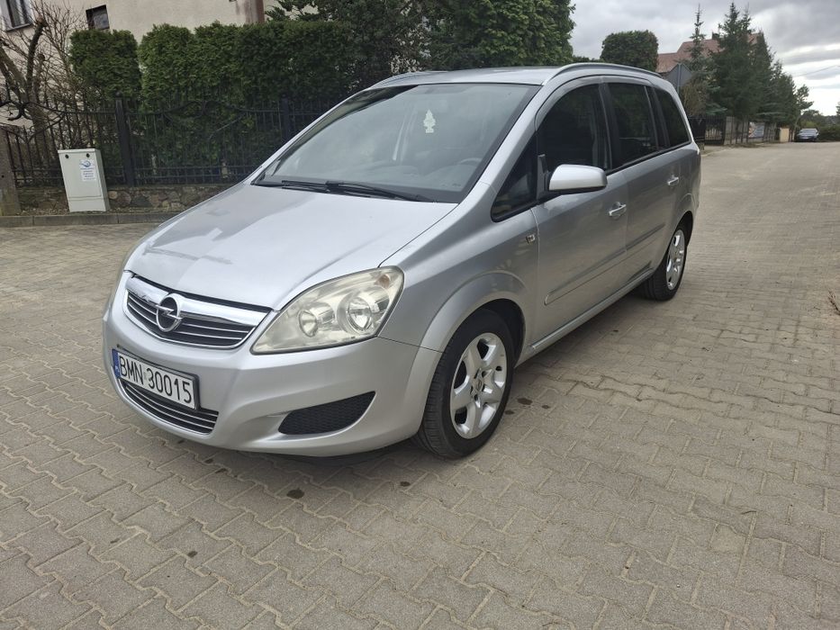 Opel Zafira benzyna +gaz 7 miejsc mogę zamienic